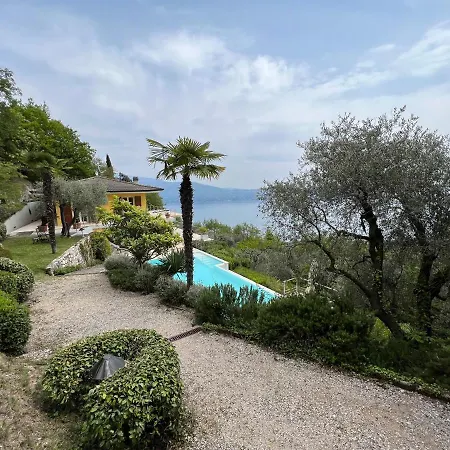 Chiara Villa