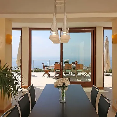Chiara Villa Toscolano Maderno